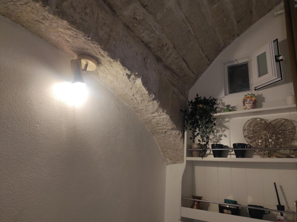 Dimora San Nicola Apartamento Bari Exterior foto